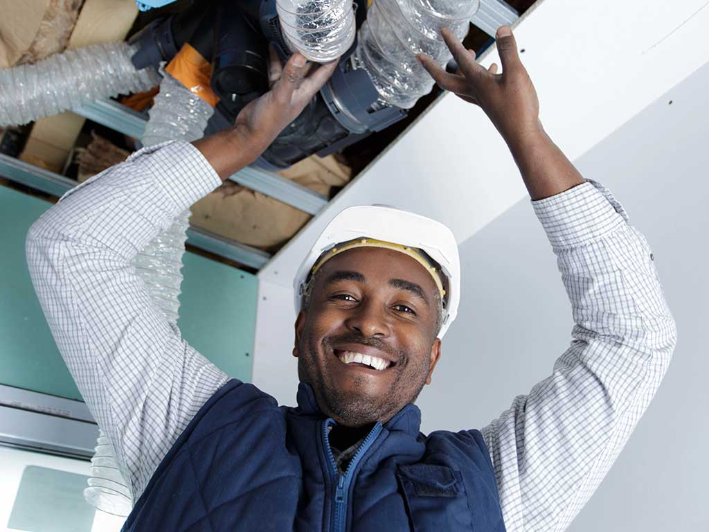 HVAC contractor using EasyQuoteBot